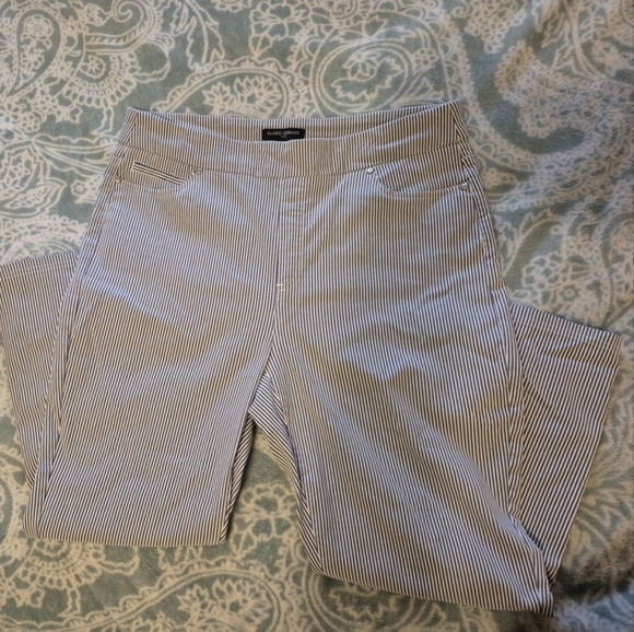 Mario Serrani Navy and White Striped Trousers - Picture 3 of 9